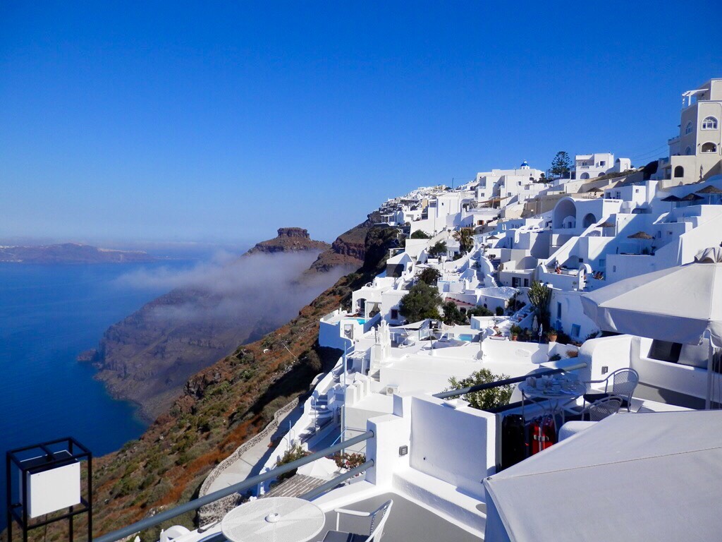 ドバイにて研修、ディーラー訪問