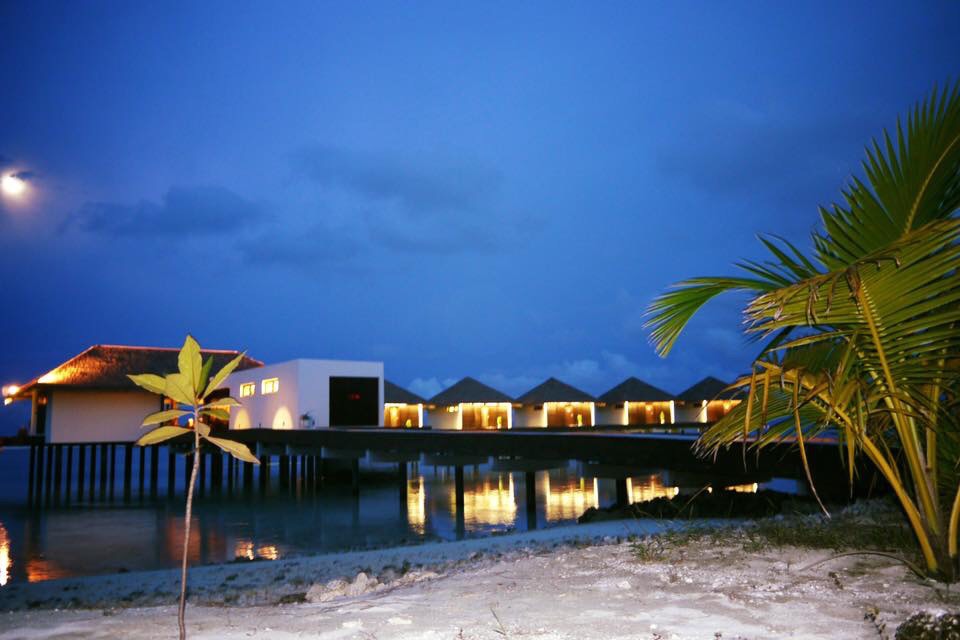 夜のザ レジデンス モルディブ(The Residence Maldives)