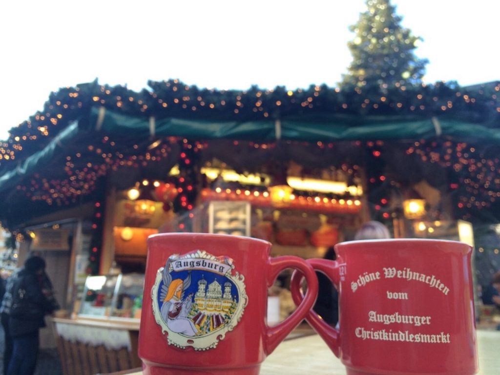 アウクスブルクのクリスマスマーケットのマグカップ