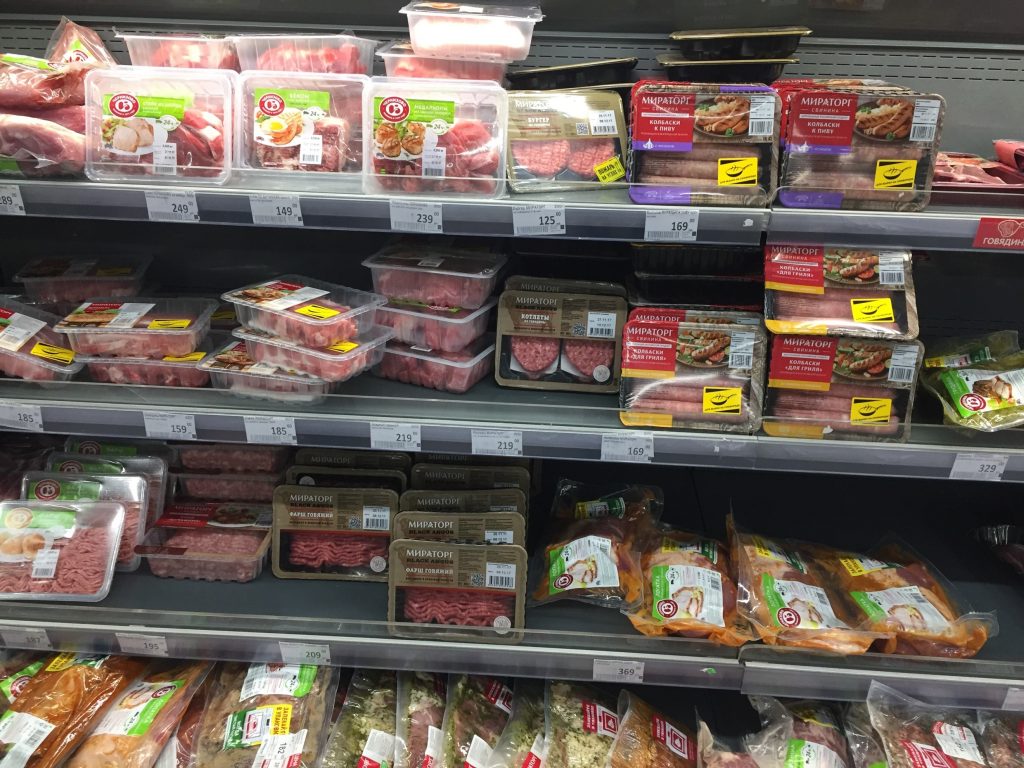 モスクワのスーパーの肉