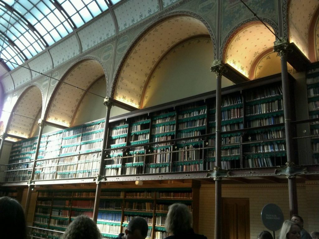 アムステルダム国立美術館の図書館