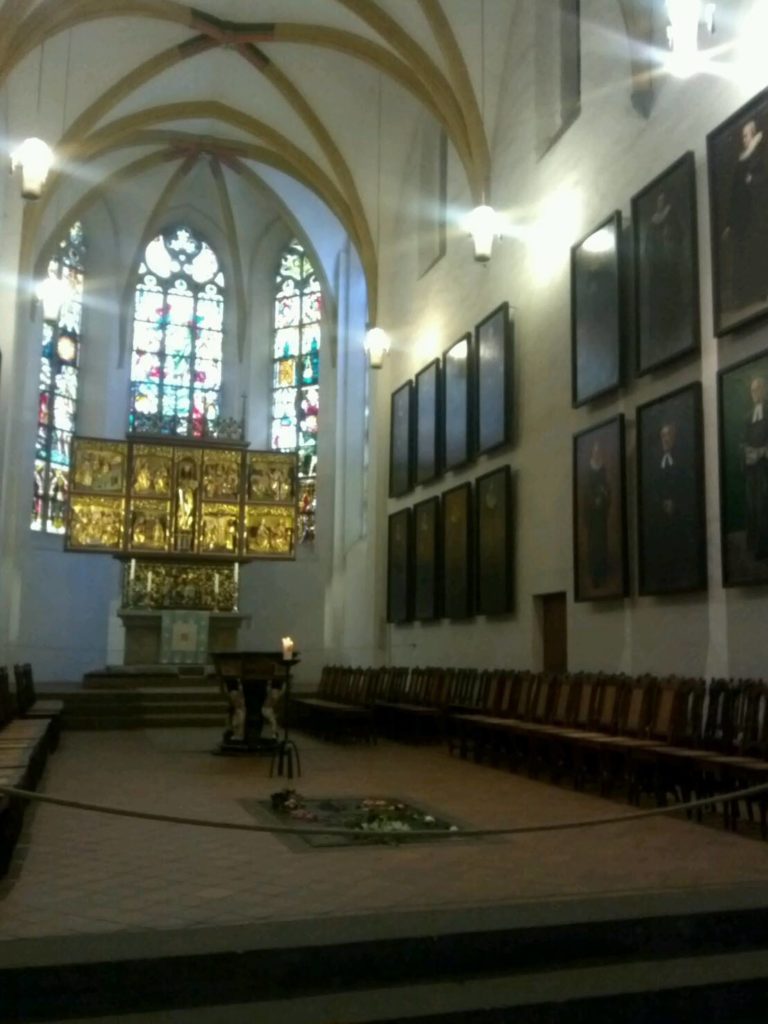ライプツィヒ(Leipzig)の聖トーマス教会内部