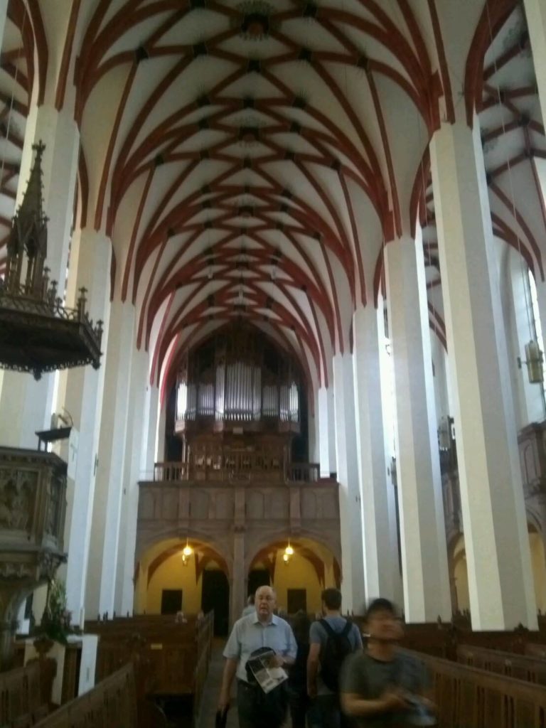 ライプツィヒの聖トーマス教会内部