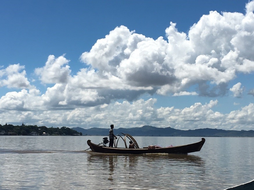 ミャンマーのバガンのエーヤワディー川