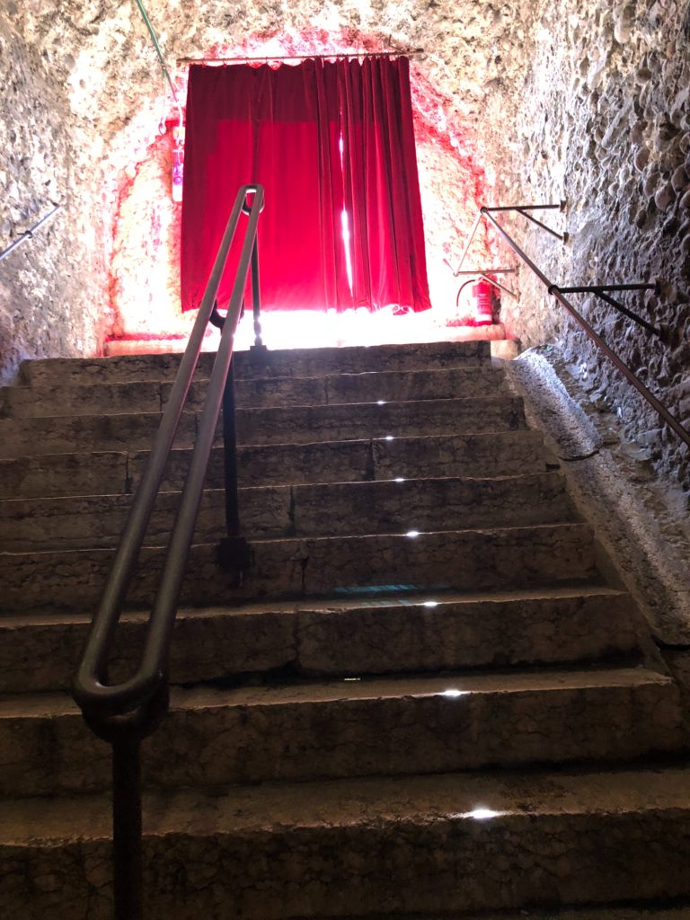アレーナ・ディ・ヴェローナ（Arena di Verona）内部の階段