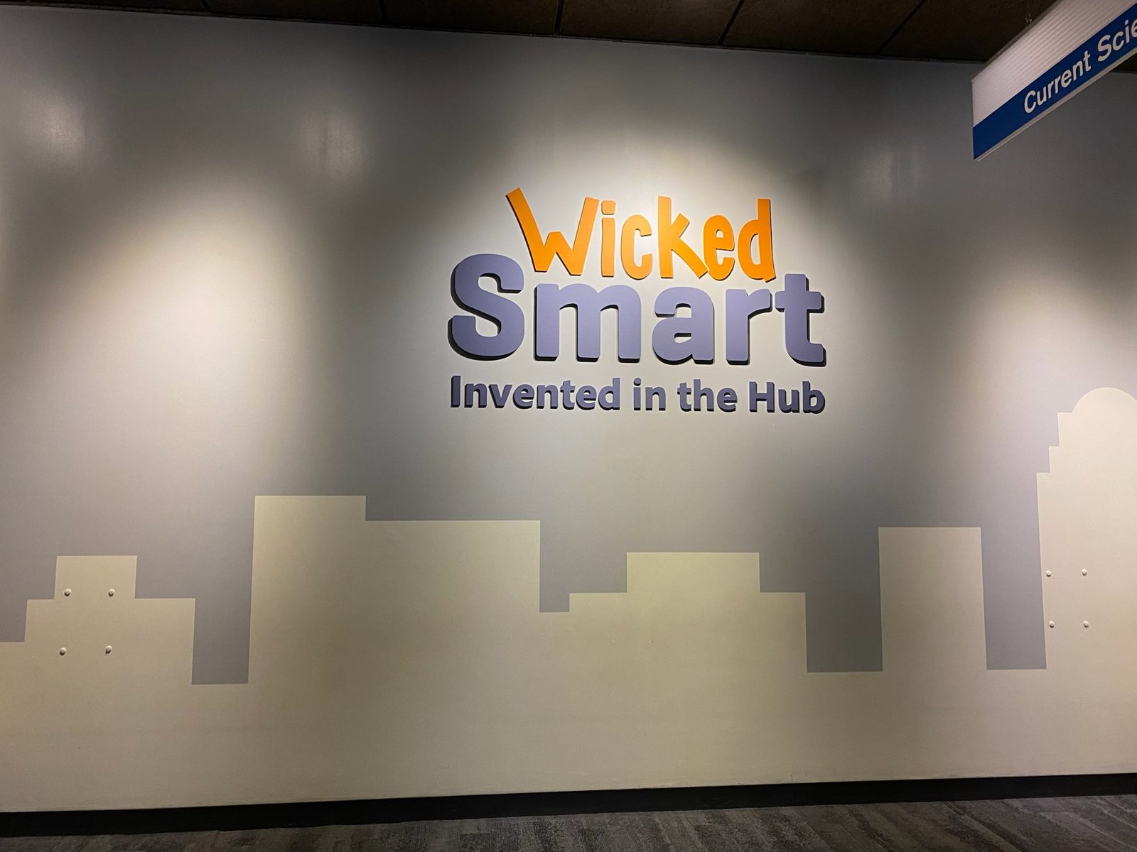 Wicked Smart: Invented in the Hubの展示入口